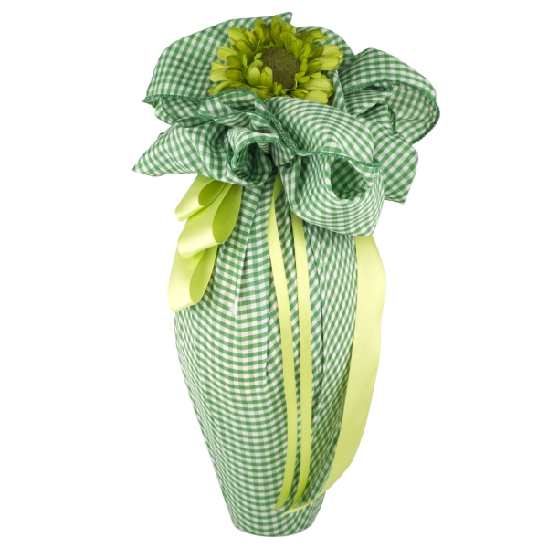 cioccolato vitale - uovo di cioccolata da 500 gr tessuto quadrettato verde con fiore decorativo.jpg